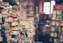 Subhasta de llibres a l’Ateneu de Manlleu