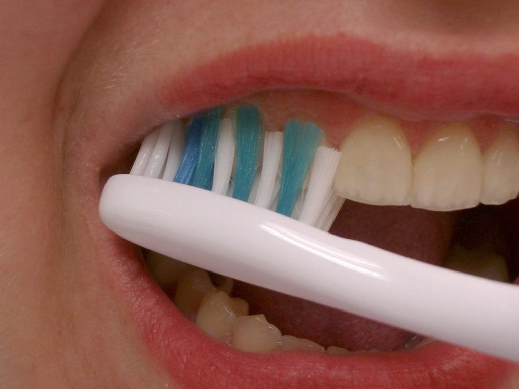 toothbrushing1