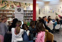 Futurs escriptors es reuneixen a la biblioteca l’Esqueller