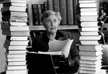 Sabíeu que… Agatha Christie va ajudar a atrapar criminals?
