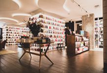 Nova editorial, nou premi i nova llibreria: el triplet Finestres