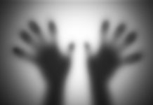 “Alrededor de la mente”, Montse Ríos