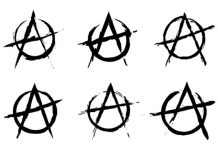 Tres llibres breus que fan pensar en el sistema