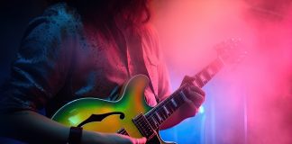 ‘En plena noche’, Mikel Santiago