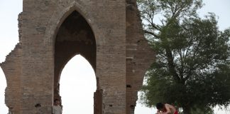 Crítica de ‘Stars And The Moon’, de Yongkang Tang