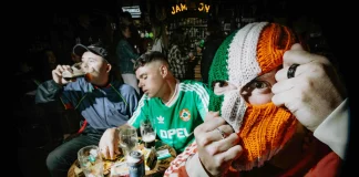 CINECLUB VIC. Kneecap