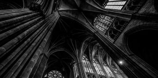 PRESENTACIÓ. La calavera de l’apòstol, Jaume Clotet Planas